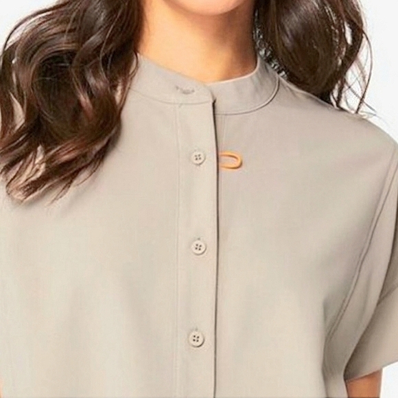 FIGS Manila Top Limited Edition Color Boulder Size XS NWT - Picture 2 of 7